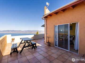 Casa con vista al mar en Ensenada