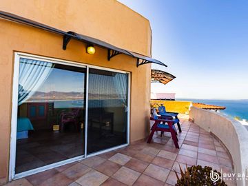 Casa con vista al mar en Ensenada