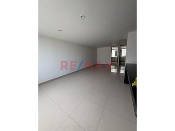 Venta Departamento De Estreno En . La Esperanza 80Mt Usd 52. 000