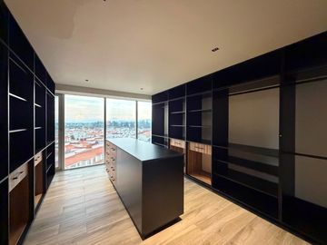 Exclusivo Penthouse en Renta | Paseo de la Asunción, Metepec (400 m² con Amenidades de Lujo)