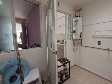 CASA EN VENTA BRISAS DEL PEDREGAL LEÓN, GTO. ZONA SUR. FRACC. PRIVADO CON ALBERCA A UNOS PASOS DE BLVD LA LUZ.