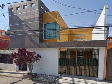VENTA DE CASA EN  Tabachines 208 Colonia Villa de las Flores,  Sn. Francisco Coacalco, Estado de México
