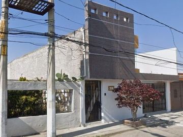VENTA DE CASA EN  Tabachines 208 Colonia Villa de las Flores,  Sn. Francisco Coacalco, Estado de México