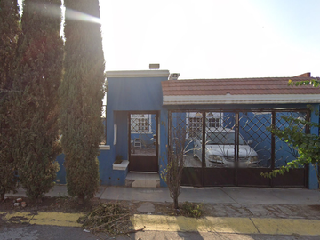 HERMOSA CASA EN TLAJOMULCO DE ZUÑIGA, JALISCO DE RECUPERACIÓN BANCARIA