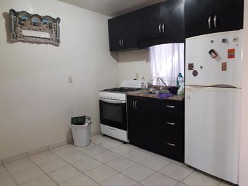 Casa de renta en Villa Fontana  1,300 Dlls