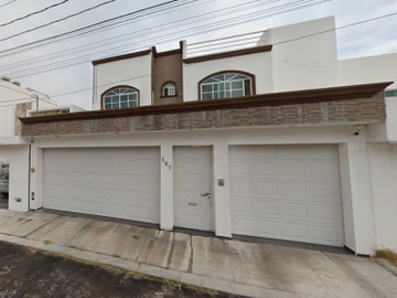 EXCELENTE OPORTUNIDAD CASA EN SANTIAGO DE QUERÉTARO