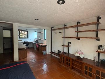 SE VENDE CASA EN BOULEVARD CONDADO DE SAYAVEDRA ATIZAPAN DE ZARAGOZA.
