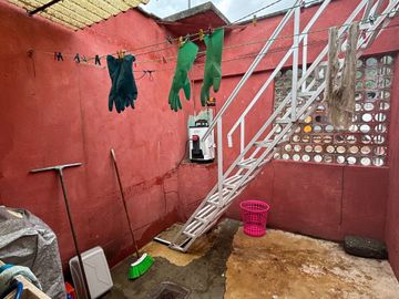 Casa en Venta con Locales Comerciales en Colorines, Estado de México