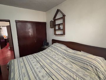 Casa en Venta con Locales Comerciales en Colorines, Estado de México