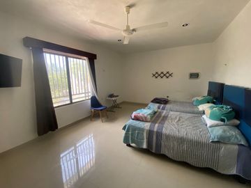 CASA AMUEBLADA EN CHELEM PUERTO, PROGRESO