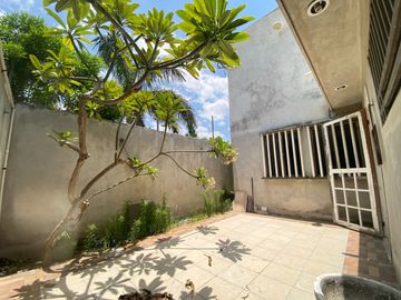 CASA AMUEBLADA EN CHELEM PUERTO, PROGRESO