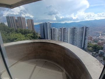 Apartamento en arriendo Loma del  Indio Medellín