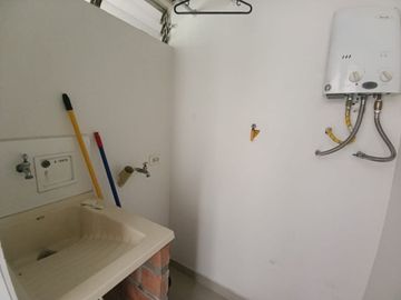 Apartamento en arriendo Loma del  Indio Medellín