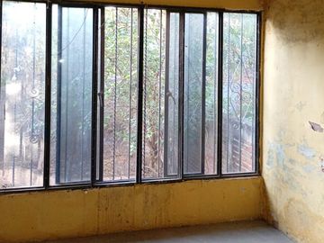 CASA EN EXCELENTE UBICACIÓN DE 4 RECÁMARAS, RUBÉN JARAMILLO, TEMIXCO, MORELOS.