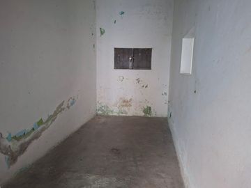 CASA IDEAL PARA REMODELACIÓN DE 5 RECÁMARAS, TEMIXCO, MORELOS.