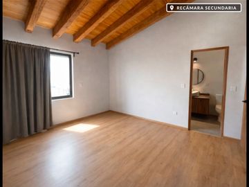 Casa nueva en Zerezotla Puebla cerca de UDLAP con 3 recámaras