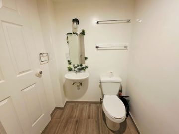 RENTA DEPARTAMENTO SEMI AMUEBLADO EN IGNACIO ZARAGOZA, CERCA DEL METRO AGRICOLA ORIENTAL
