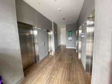 Venta Inmediata de Departamento en Edificio MET – Santa Catalina, La Victoria | 57 m²