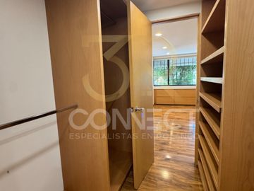 Casa en Renta en Lomas De Chapultepec 3R/3.5B/2E - Excelente ubicación - 2230m2