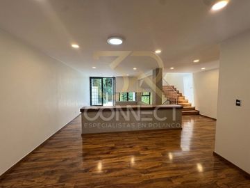 Casa en Renta en Lomas De Chapultepec 3R/3.5B/2E - Excelente ubicación - 2230m2