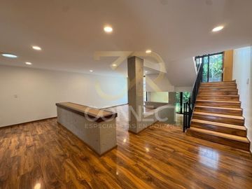 Casa en Renta en Lomas De Chapultepec 3R/3.5B/2E - Excelente ubicación - 2230m2