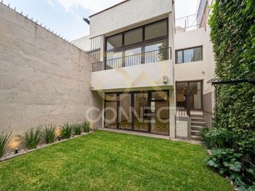 Casa en Renta en Lomas De Chapultepec 3R/3.5B/2E - Excelente ubicación - 2230m2