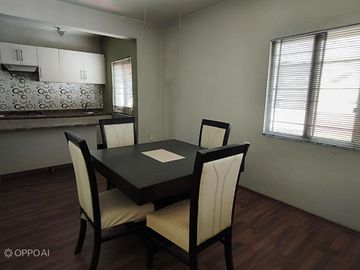 Bodega con Departamento en VENTA col. La Perla, Guadalajara.