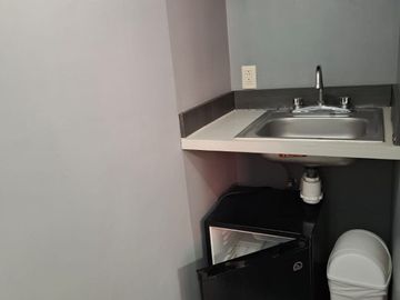 RENTO HABITACION LAS ARBOLEDAS, MAYORAZGOS DE LOS GIGANTES. SOLO PRA CABALLEROS