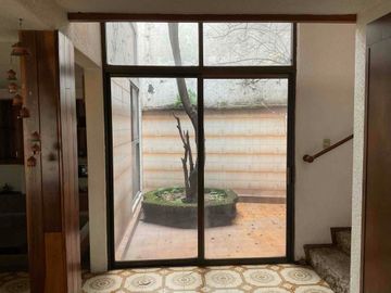 VENTA CASA PARA REMODELAR EN LOMAS DE LA HERRADURA