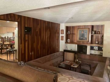 VENTA CASA PARA REMODELAR EN LOMAS DE LA HERRADURA