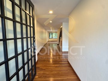 Casa en Renta en Lomas de Chapultepec 3R/3.5B/2E - Excelente ubicación - 230m2