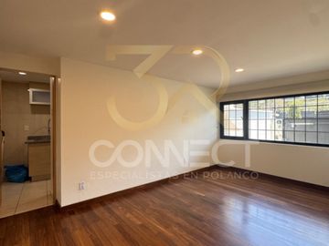Casa en Renta en Lomas de Chapultepec 3R/3.5B/2E - Excelente ubicación - 230m2