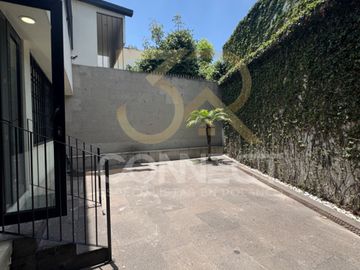 Casa en Renta en Lomas de Chapultepec 3R/3.5B/2E - Excelente ubicación - 230m2