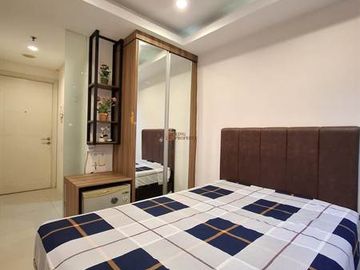 Disewakan Studio Apartemen Madison Park luas 18m2 Modern Wood Accent, Jakarta Barat.