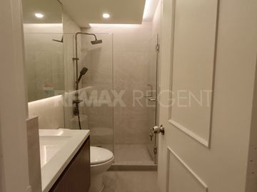 3 Bedroom Condominium for Lease in Parc Regent, Makati City