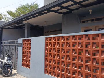Dijual Cepat siap huni Rumah 1 lantai di perumahan Ameyliza cipayung Depok