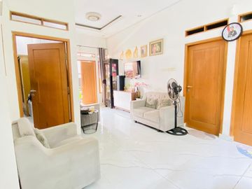 Dijual Cepat siap huni Rumah 1 lantai di perumahan Ameyliza cipayung Depok