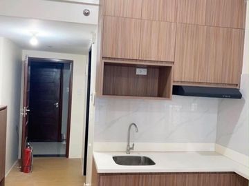 Condo for Rent - R Square Residences 12th - 1 Bedroom / 29.5sqm / P26K Monthly