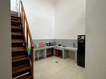 Dijual! Rumah Asri dengan SHM di Palem Indah Pondok - Jakarta Timur