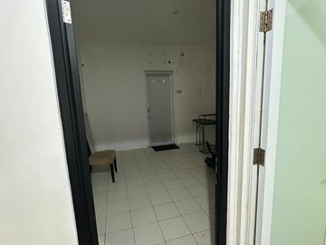 Dijual! Rumah Asri dengan SHM di Palem Indah Pondok - Jakarta Timur