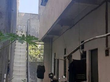 Dijual Ruko 9 Pintu dan Kos-kosan 80 Kamar dekat dengan SGC