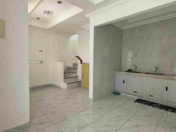 Disewakan rumah 2 Lt, Cluster Malibu, Gading Serpong, Tangerang