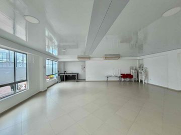 VENTA APARTAMENTO ANTONIA SANTOS. EDIFICIO TREVIÑO