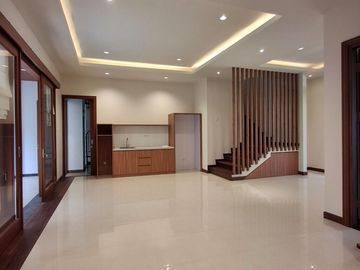 Rumah Bagus Area Premium di Kebayoran Heights Bintaro Sektor 7 (SP1288)