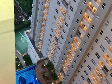 Termurah Apartemen2 BR Furnish Parahyangan Residence (Pares) Bandung