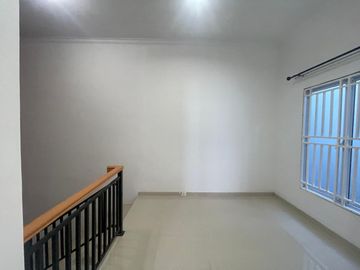 Dijual Rumah Taman Dutamas Cluster California, Batam Kota
