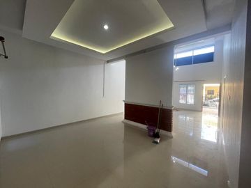 Dijual Rumah Taman Dutamas Cluster California, Batam Kota