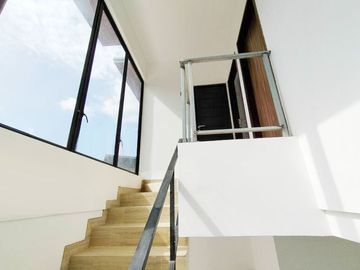 Dijual Rumah The Icon Central, Batam Centre