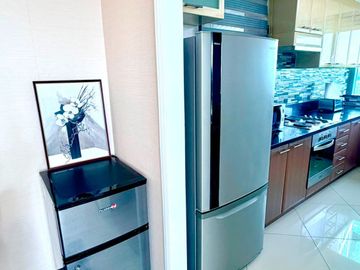 FOR SALE | 8 FORBES TOWN ROAD | BGC