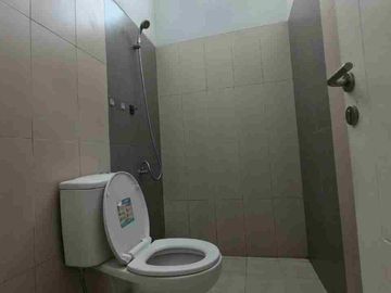 Disewakan rumah 2 lt, Cluster Malibu, Gading Serpong, Tangerang, dekat ruko Aniva